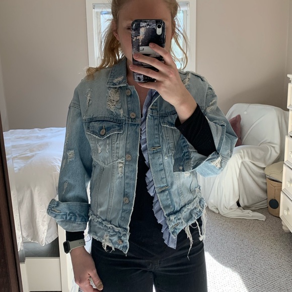 Distressed Zara jean jacket - Picture 5 of 5